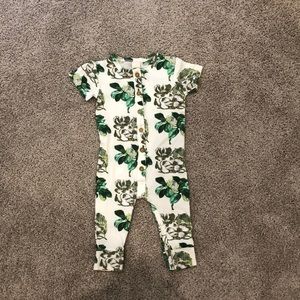 **NWT** Kate Quinn “The Woods” Baby Jumpsuit
